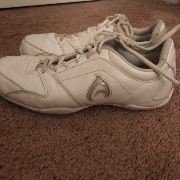 axeus cheer shoes - Picture 2 of 2